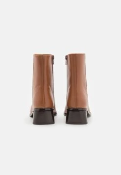 Rejina Pyo Rise Boot - Bottines - Brown -Chaussure Boutique 02ebcb1c18754e2a986a95c6c650021e