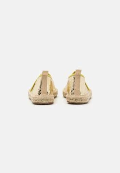ONLY Shoes Onlkoppa - Espadrilles - Gold -Chaussure Boutique 0c383928e11a4573a8698372617432bf