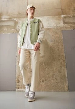 Adidas Originals Campus 00S Unisex - Baskets Basses - Grey Three/Footwear White/Off White -Chaussure Boutique 209b255cedd0484b8a6d332851e58c31