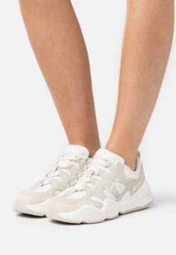 Nike Sportswear Tech Hera - Baskets Basses - Phantom/Light Orewood Brown