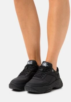 Calvin Klein Jeans Chunky Laceup - Baskets Basses - Triple Black 10 Calvin Klein Jeans Chunky Laceup - Baskets Basses - Triple Black -Chaussure Boutique 44dc090ba4264db18b09e86914a8665c
