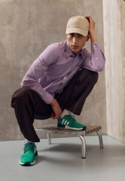 Adidas Originals Nmd_R1 Unisex - Baskets Basses - Semi Court Green/Footwear White/Collegiate Green 10 Adidas Originals Nmd_R1 Unisex - Baskets Basses - Semi Court Green/Footwear White/Collegiate Green -Chaussure Boutique 5df1199467b4402a88eef63d4c703439