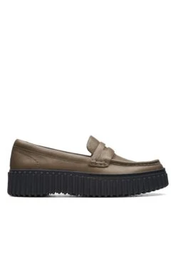 Clarks Torhill Penny - D - Mocassins - Dark Olive Nub -Chaussure Boutique 65c3d0a113484aeda5aa4eba2e6420ad