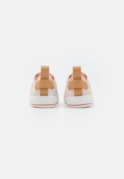 See By Chloé Aryana - Baskets Basses - Light/Pastel Pink -Chaussure Boutique 75625bdfddcb44bc87779b4e16ce73d5