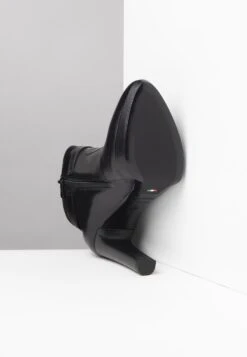 NeroGiardini Bottines À Plateau - Nero 9 NeroGiardini Bottines À Plateau - Nero -Chaussure Boutique 790d280291dd4aeabfd1d01ebcf3b1ef