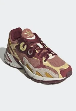 Adidas Originals Baskets Basses - Shadow Red Orange Tint White Tint -Chaussure Boutique 92d0df1e684947abbae88c975000467c