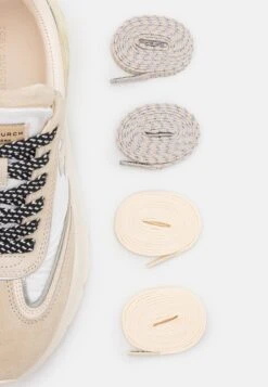 Tory Burch Bubble Good Luck Trainer - Baskets Basses - New Ivory/Light Cream /Frost -Chaussure Boutique a8b4c03e1396492c9aa2ab9a1f39fe9d