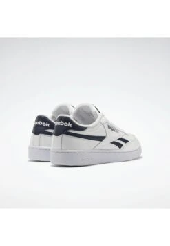 Reebok Classic Club C Revenge Unisex - Baskets Basses - White -Chaussure Boutique a9175946806e40da90dc421f34265fbe