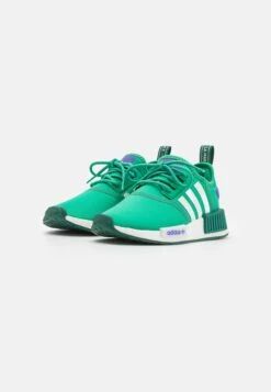 Adidas Originals Nmd_R1 Unisex - Baskets Basses - Semi Court Green/Footwear White/Collegiate Green 11 Adidas Originals Nmd_R1 Unisex - Baskets Basses - Semi Court Green/Footwear White/Collegiate Green -Chaussure Boutique c0a852b98f88455d9b7087f0ebed5b1c