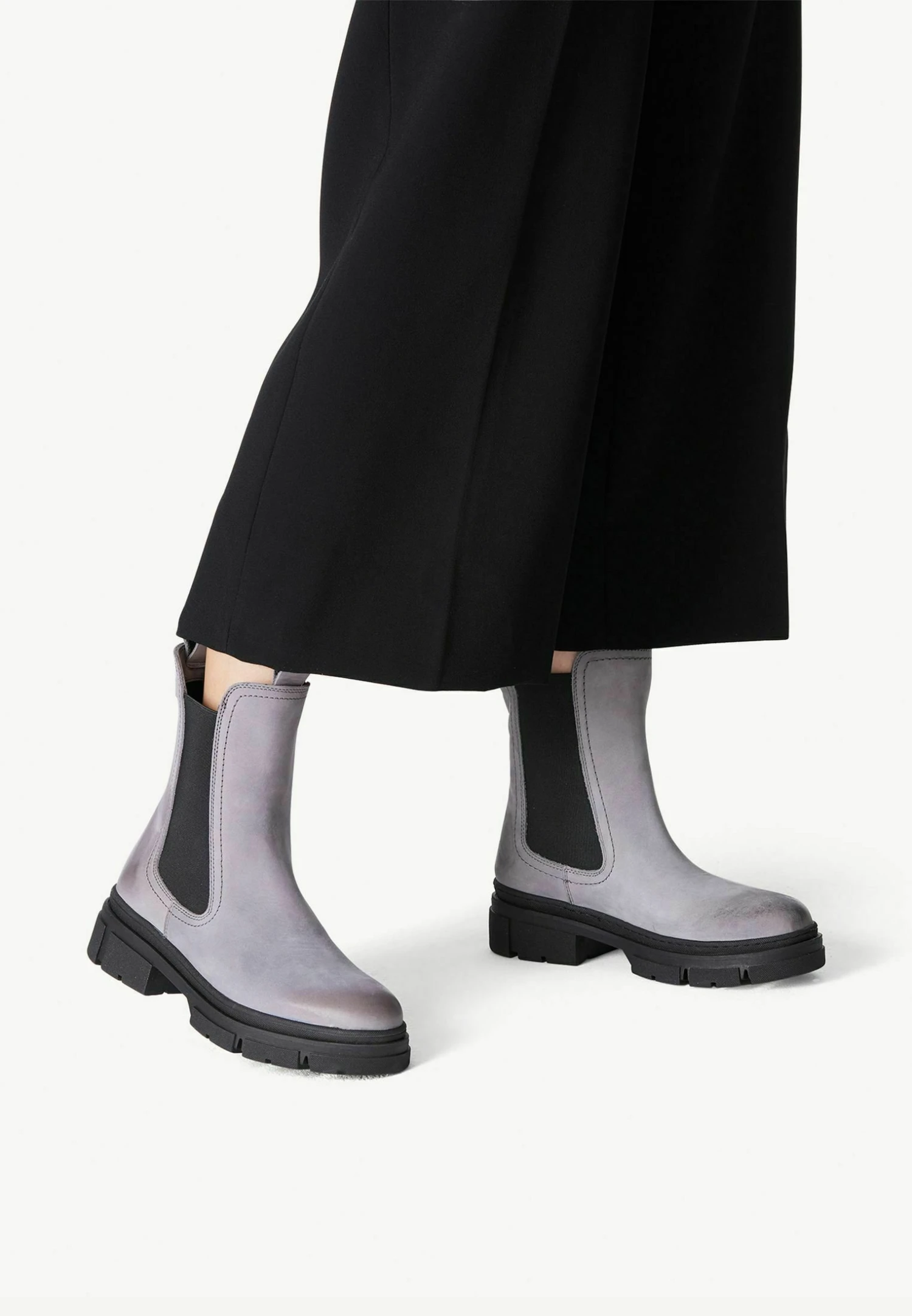 Tamaris Bottines À Plateau - Grey Nubuc 1 Tamaris Bottines À Plateau - Grey Nubuc