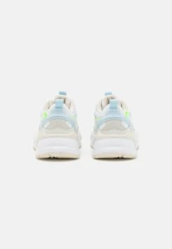 Puma Rs-X Efekt Turbo - Baskets Basses - White/Icy Blue -Chaussure Boutique d8d8eff0ca6444bd9d687e36434dfbb7