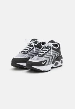 Nike Sportswear Air Max - Baskets Basses - Black/White/Wolf Grey -Chaussure Boutique df631f72520a4267b7096c64887e2330