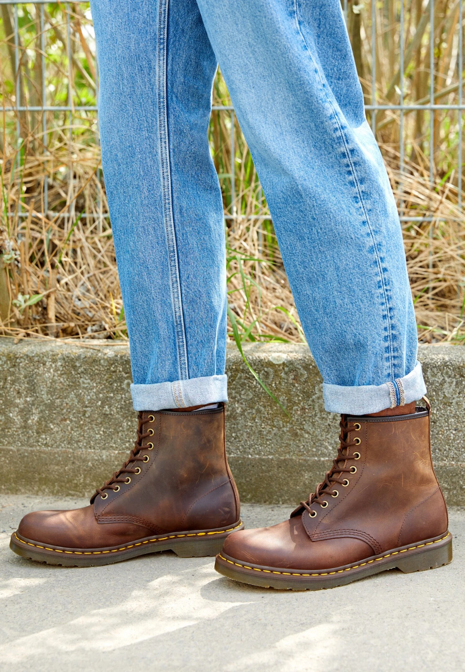 Dr. Martens 1460 Unisex - Bottines À Lacets - Dark Brown Crazy Horse 2 Dr. Martens 1460 Unisex - Bottines À Lacets - Dark Brown Crazy Horse – Image 2